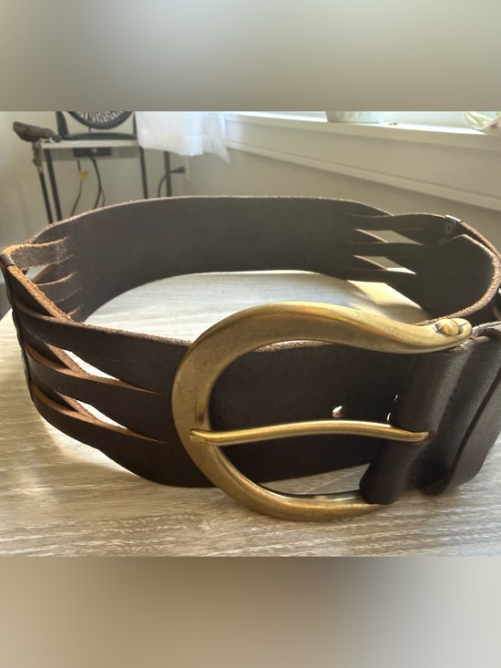 Linea Pelle Accessories - Brown Leather Belt with Brass Curved Buckle Cutout Design Linea Pelle